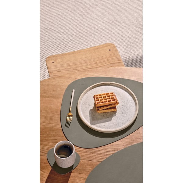 Подложка за хранене от еко кожа 37x44 cm Curve L Nupo – LIND DNA-image-1