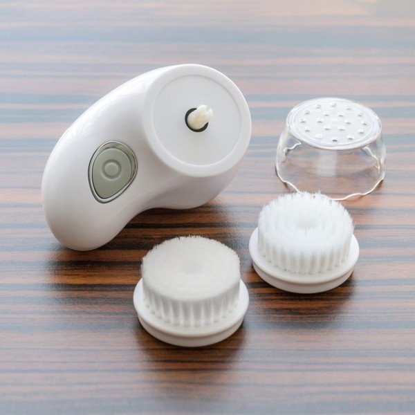 Четка за почистване на лицето - InnovaGoods-image-1