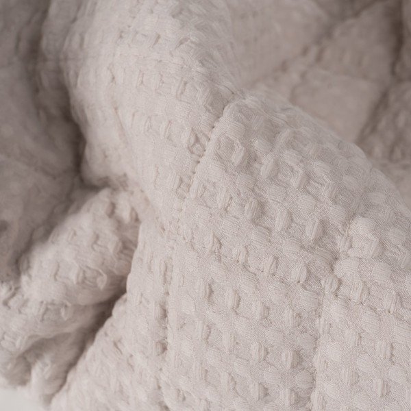 Бежово капитонирано покривало за легло 240x260 cm – Ixia-image-2