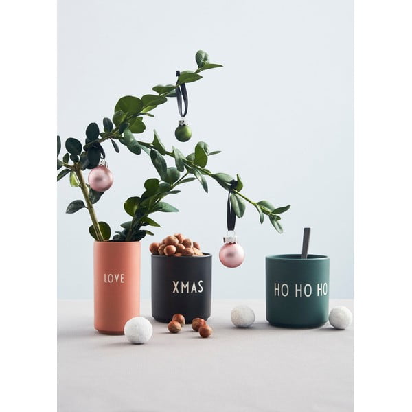 Тъмнозелена порцеланова чаша Фаворит Ho Ho Ho - Design Letters-image-4