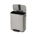 Светлосиво стоманено кошче за боклук с педал 60 l Bo – Brabantia