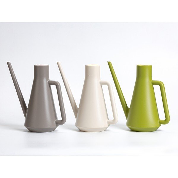 Пластмасова лейка за поливане 1,8 l Pierre – Plastia-image-1