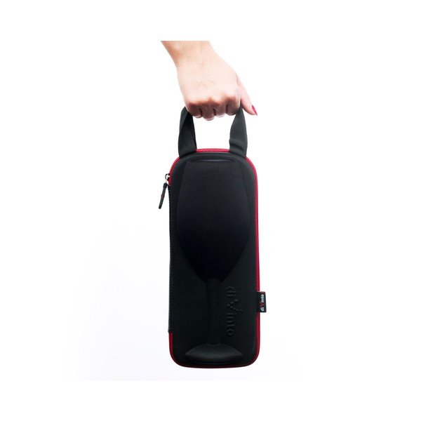 Черна чаша за червено вино с ръкав Who cares?, 870 ml - Gift Republic-image-3