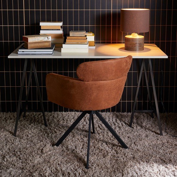 Тапициран трапезен стол с подлакътници в цвят кафяв коняк Fenne – WOOOD-image-1