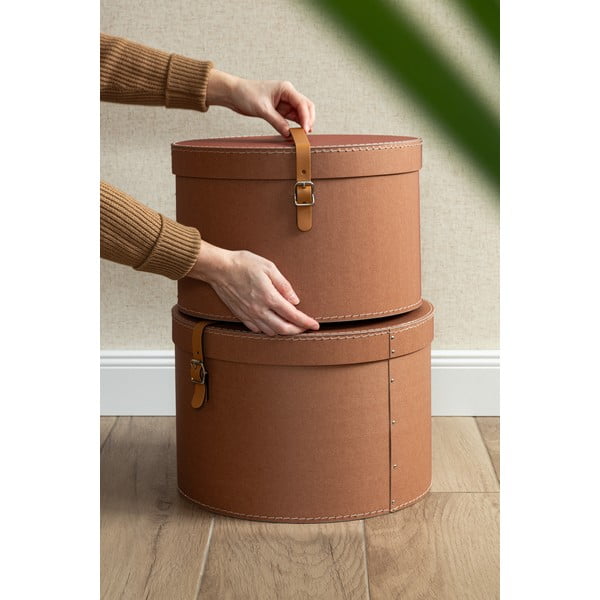 Кафяви картонени кутии за съхранение в комплект 2 бр. с капаци ø 37,5x25 cm Rut Restore Paper Laminate – Bigso-image-4