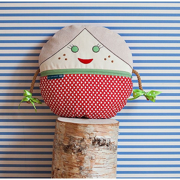 Panenka Bartex Design Johanka, 40 x 40 cm