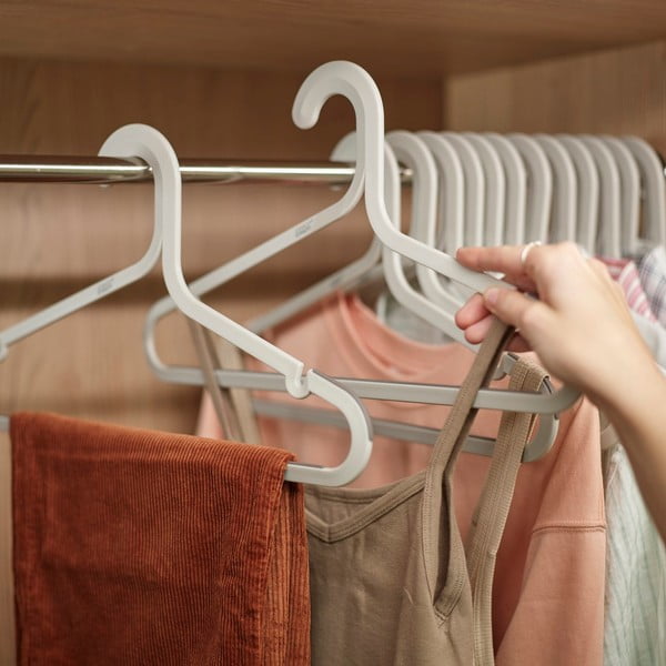 Пластмасови закачалки в комплект 5 бр. Orderly – Joseph Joseph-image-1