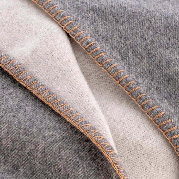 Сиво одеяло със смес от вълна 145x200 cm Ahwi – Blomus-image-3