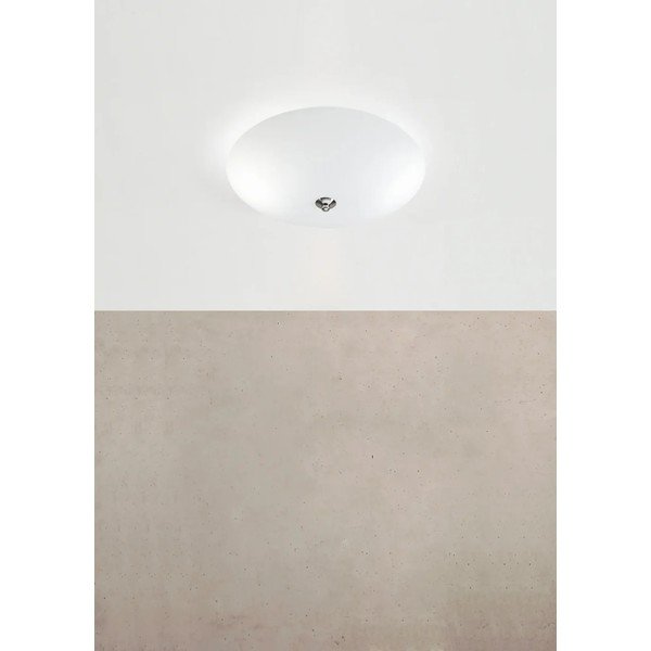 Бяло осветително тяло за таван със стъклен абажур ø 39 cm Platillo – Markslöjd-image-1