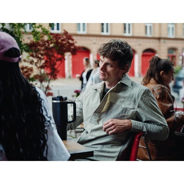 Черен термос със сламка от неръждаема стомана 1,18 l Quencher H2.0 FlowState Tumbler Black – Stanley-image-1