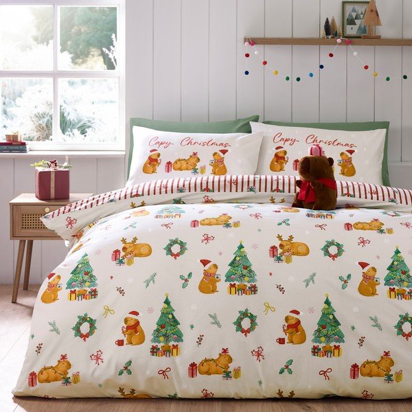 Единично  спално бельо в естествен цвят 135x200 cm Capy Christmas – Catherine Lansfield-image-2