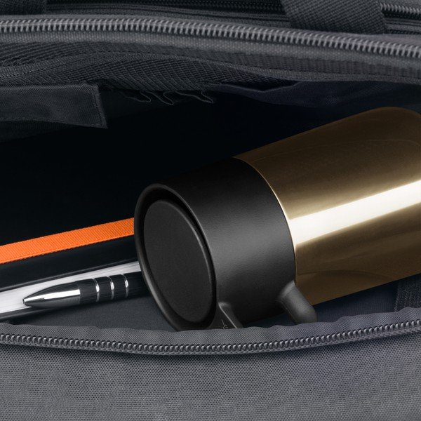 Термочаша в златист цвят Impulse – WMF-image-1