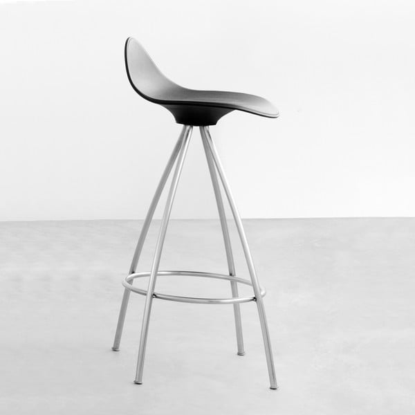 Černá  stolička s chromovanými nohami Stua Onda, 66 cm
