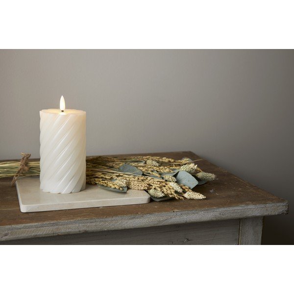 LED свещ от бял восък, височина 15 см Flamme Swirl - Star Trading-image-4