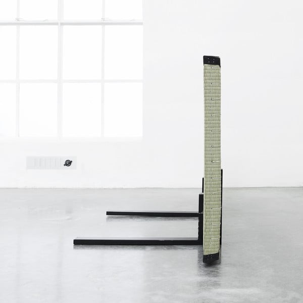 Postel/sofa Sano, světlé se světlými polštáři-image-4