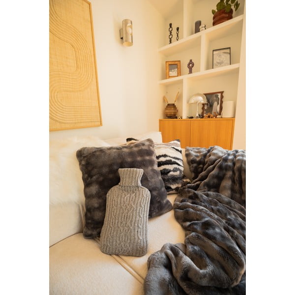 Сиво одеяло от микроплюш 150x200 cm Wave – Tiseco Home Studio-image-3