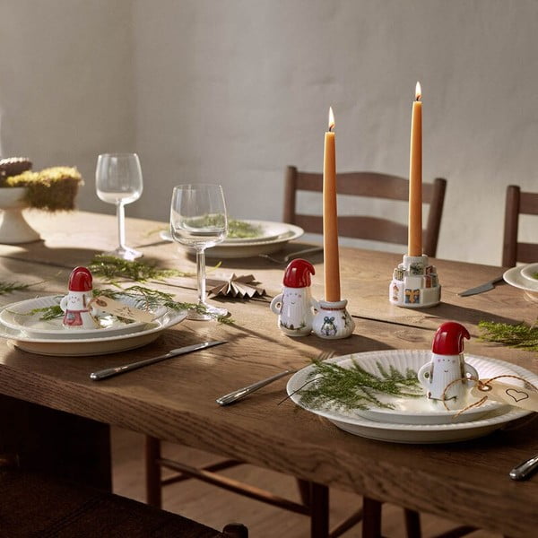 Керамичен свещник с коледен мотив Hammershøi Christmas Gifts – Kähler Design-image-3