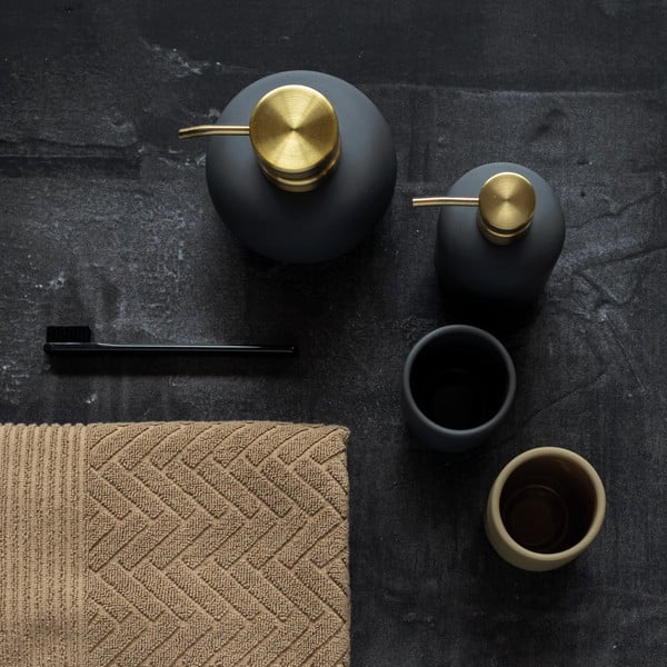 Антрацитна керамична чаша за четки за зъби Lotus – Mette Ditmer Denmark-image-3