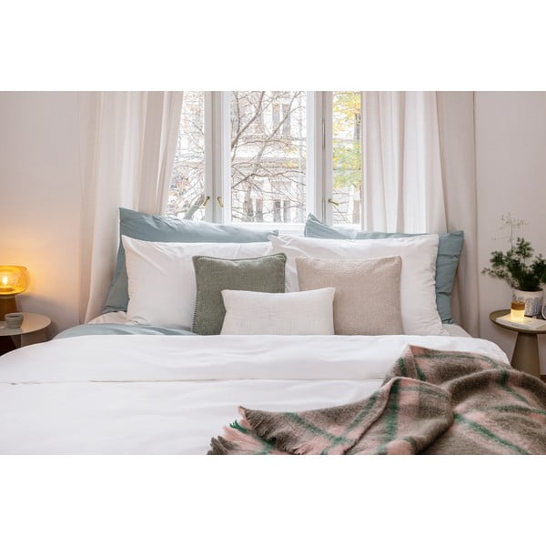 Бяло двойно  спално бельо от микросатен 200x200 cm Basic – Bonami Essentials-image-4