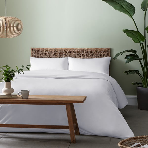 Бяло спално бельо 200x200 cm So Soft - Catherine Lansfield-image-1