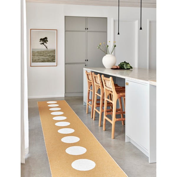 Пътека за открито и закрито в цвят жълта охра 70x150 cm Vera Ochre – Pappelina-image-1