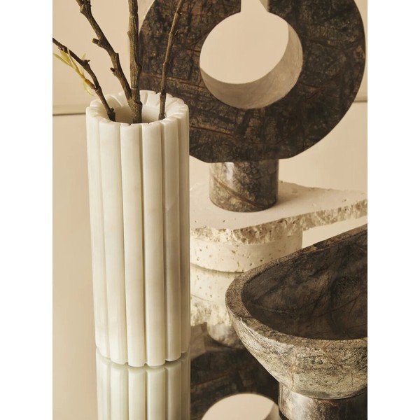 Бяла мраморна ваза (височина 20 cm) Savio – Premier Housewares-image-1