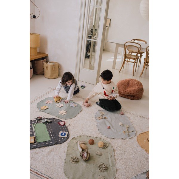 Автомобилна писта Eco City – Lorena Canals-image-4