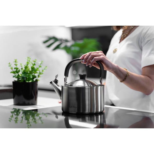 Матиран чайник от неръждаема стомана с бутало , 1,5 л Diamante - Vialli Design-image-4