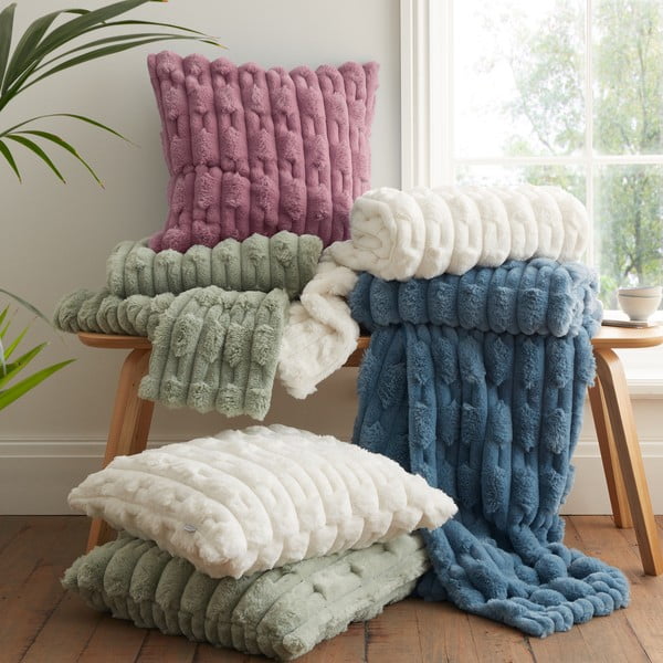 Декоративна възглавница от микроплюш 50x50 cm Carved Fur – Bianca-image-4