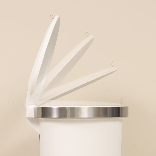 Бяло пластмасово кошче за боклук с педал 50 l – Addis-image-3