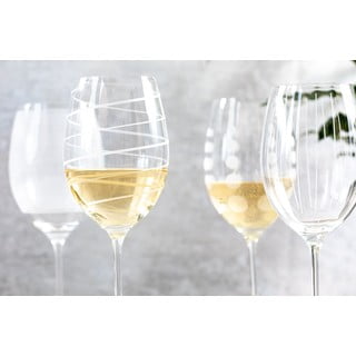 Чаши за вино в комплект от 4 чаши 450 ml Cheers - Mikasa