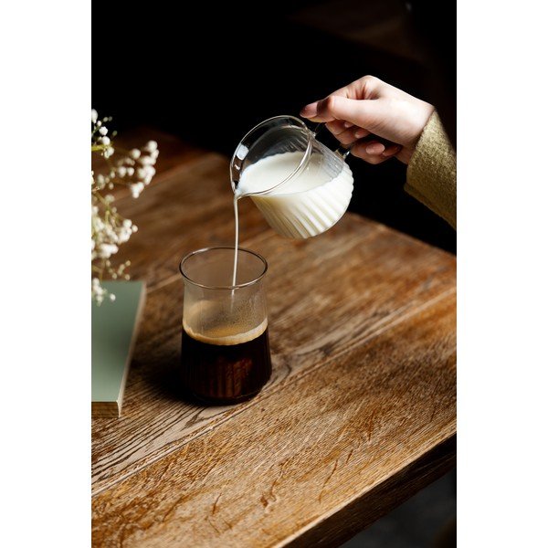 Стъклена кана за мляко 280 ml Mia – Vialli Design-image-1