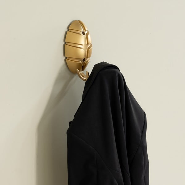 Стенна пластмасова кука  в златист цвят Bug – Spinder Design-image-1