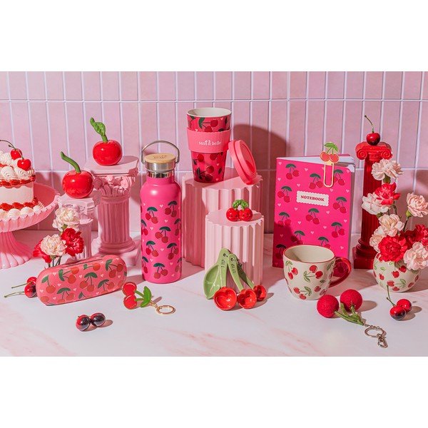Бежова керамична чаша 250 ml Cherries – Sass & Belle-image-3