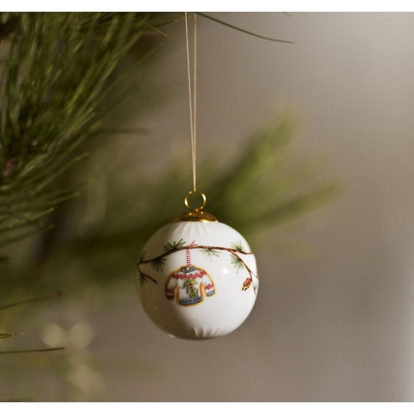 Порцеланова коледна топка ø 6 cm Hammershøi Christmas Bauble 2025 – Kähler Design-image-1