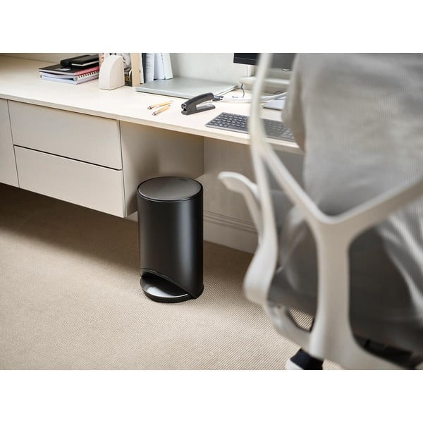 Матово черно метално кошче за боклук с педал 10 l Arc – Joseph Joseph-image-1