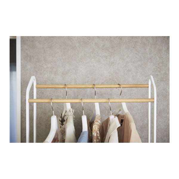 Бяла метална стойка за дрехи на колелца Tower – YAMAZAKI-image-4