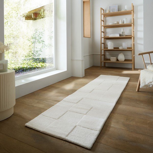 Ръчно изработена вълнена пътека в цвят слонова кост 60x230 cm Checkerboard – Flair Rugs-image-1