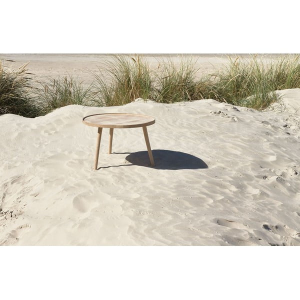 Кръгла масичка за кафе от дъбова дървесина в естествен цвят ø 70,5 cm Ebern - Villa Collection-image-3