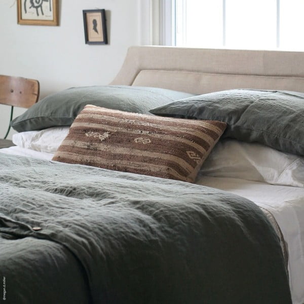 Ленена  калъфка за възглавница 50x70 cm Forest Green  – Linen Tales-image-2