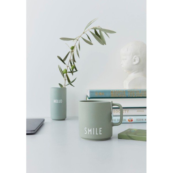 Зелена порцеланова чаша Smile - Design Letters-image-2