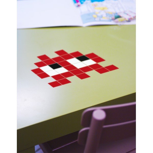 Samolepka Curious-image-1