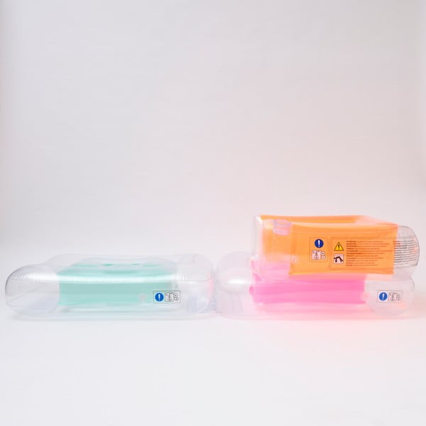 Надуваем воден фотьойл Lilo - Sunnylife-image-3