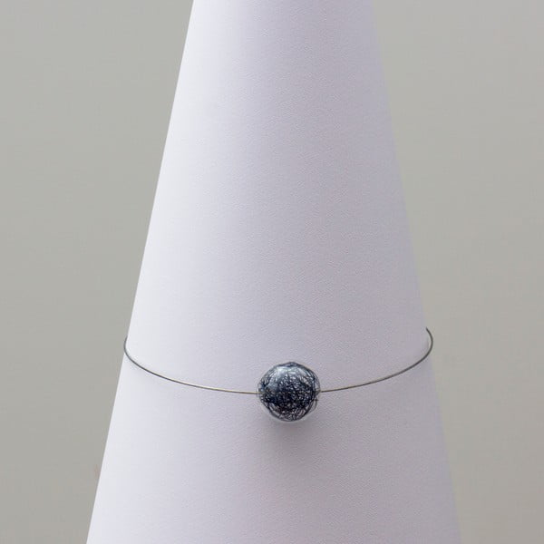 Skleněný náhrdelník ko-ra-le Wired, modrý