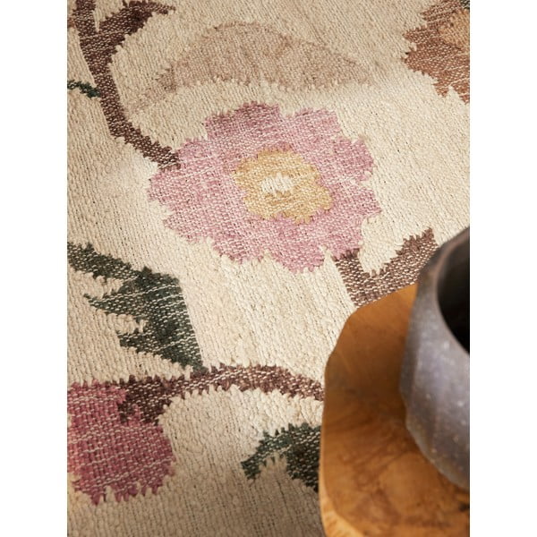 Кремав ръчно изработен ютен килим 200x300 cm Roya Violette – Elle Decoration-image-3