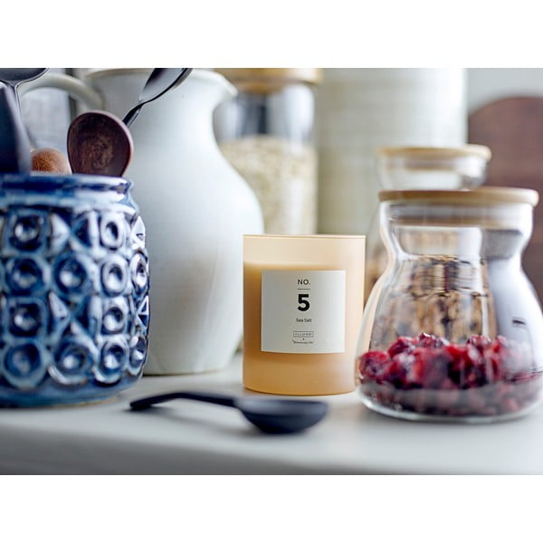 Ароматна свещ с време на горене 50 h No. 5 Sea Salt – ILLUME x Bloomingville-image-1