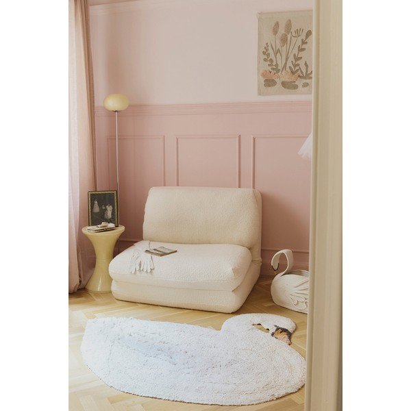 Кремав ръчно изработен памучен детски килим подходящ за пране 100x120 cm Swan – Lorena Canals-image-1