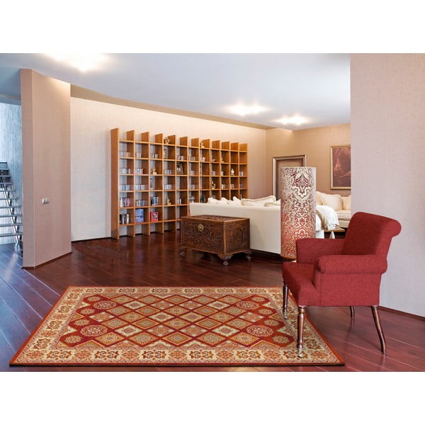 Червен килим Гори, 190 x 280 cm - Universal