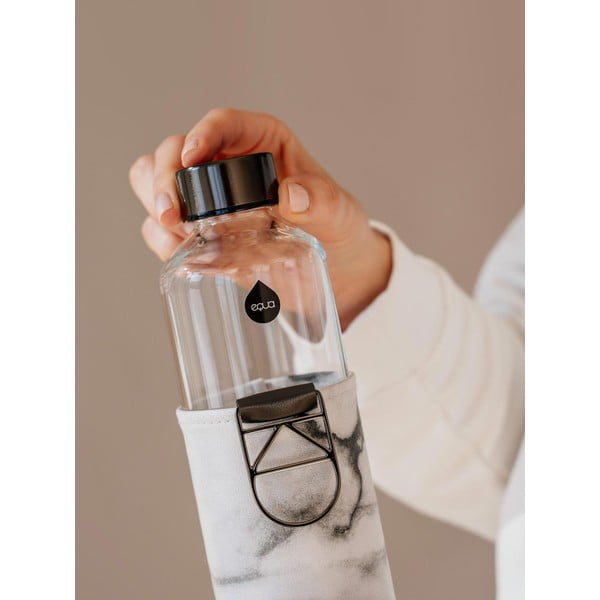 Бяло-черна стъклена бутилка за пътуване 0,75 л Mismatch - Equa-image-4