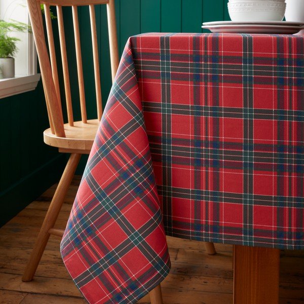 Памучна покривка за маса с коледен мотив 178x137 cm Christmas Tartan Check – Catherine Lansfield-image-1